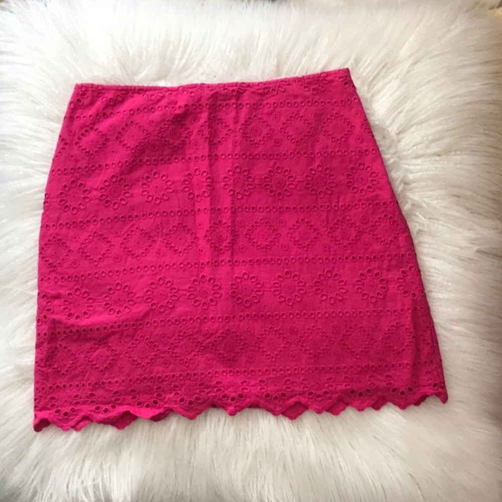 Vineyard vines pink eyelet mini skirt